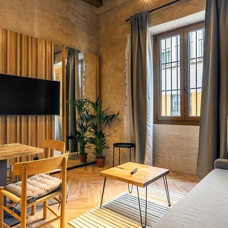 Santa Clara Suites Sevilla المظهر الخارجي الصورة