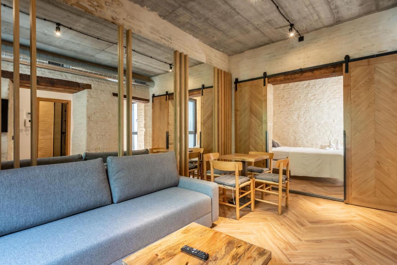 Santa Clara Suites Sevilla المظهر الخارجي الصورة